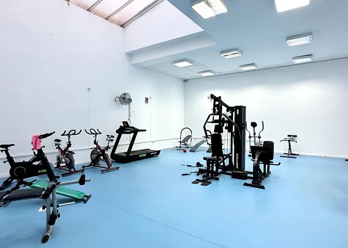 公寓 Costa Del Sol Seaside - 5 Mins From