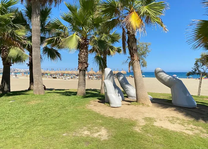 Costa Del Sol Seaside - 5 Mins From Apartamento Fuengirola