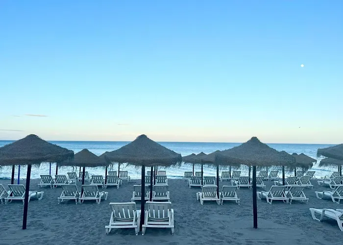 Costa Del Sol Seaside - 5 Mins From