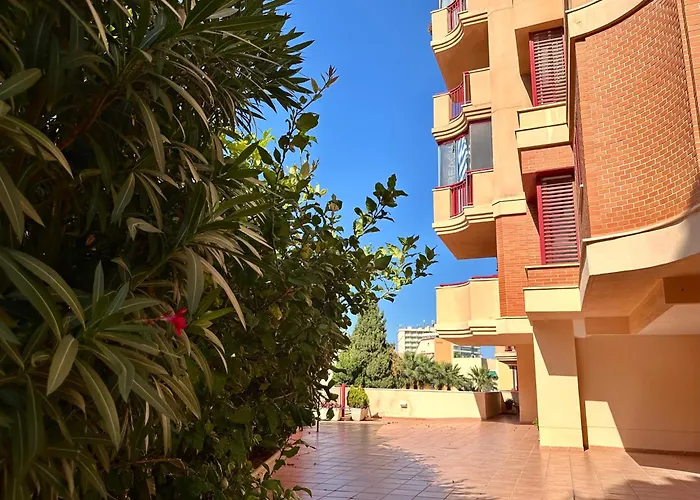 Costa Del Sol Seaside - 5 Mins From Фуенхірола