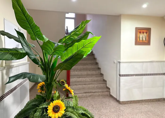 Costa Del Sol Seaside - 5 Mins From *