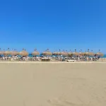 Costa Del Sol Seaside - 5 Mins From Appartement