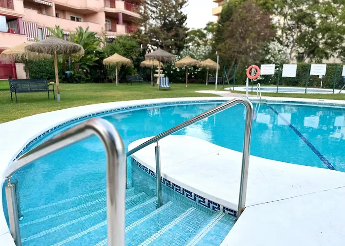 דירה Costa Del Sol Seaside - 5 Mins From פואנגירולה