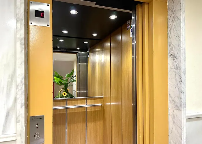 Costa Del Sol Seaside - 5 Mins From