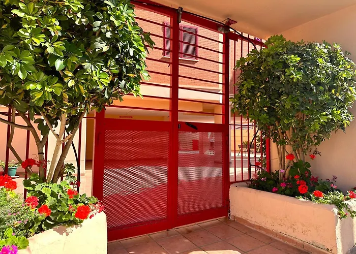 Costa Del Sol Seaside - 5 Mins From * פואנגירולה